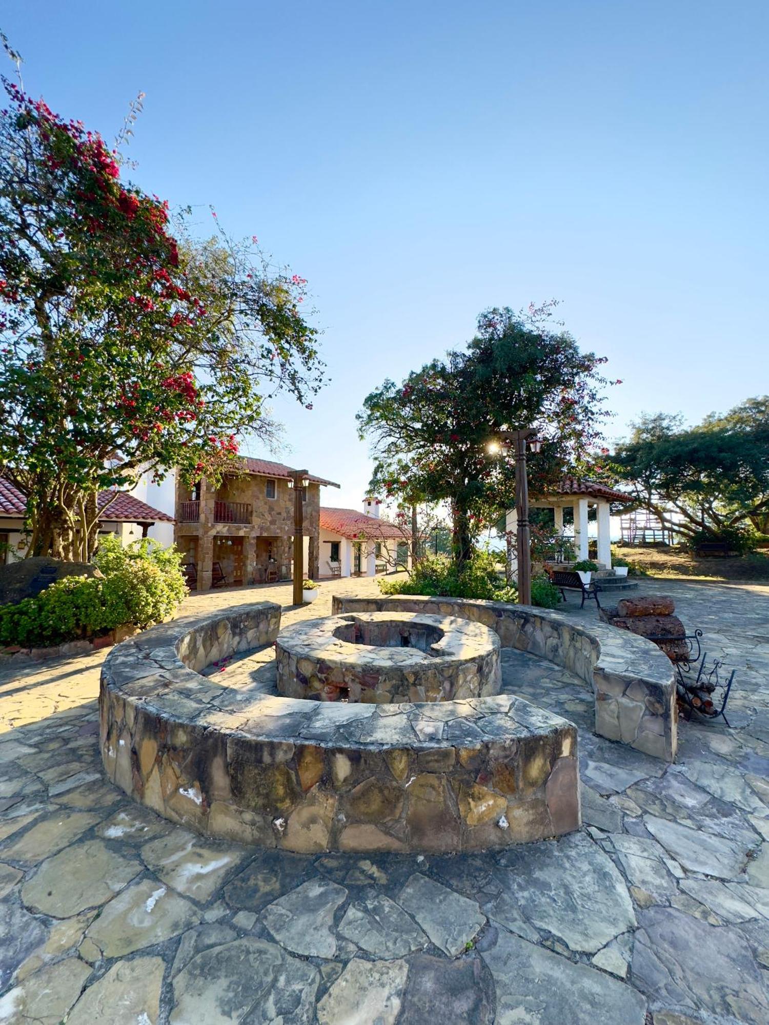 El Pueblito Hotel Boutique Samaipata Eksteriør bilde